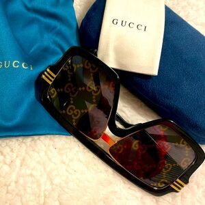 GUCCI MASK LOGO SUNGLASSES